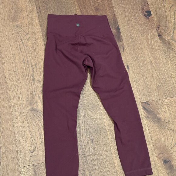 Lululemon Wunder Train High-Rise leggins 21" – Cassis Red, Size 6, Fast-Drying - Picture 3 of 5